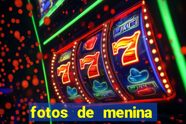 fotos de menina cacheada fake